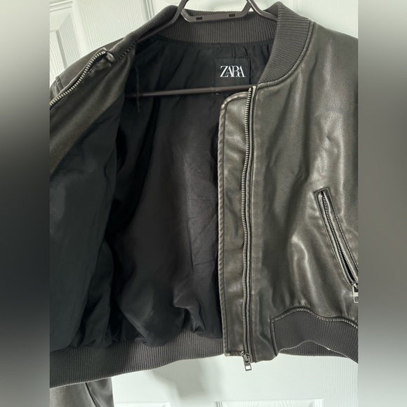 Zara leather bomber jacket - Picture 4 of 9